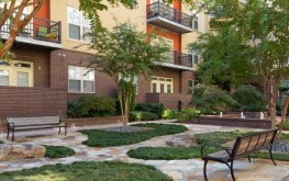 17 West Aparments d